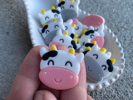 Pink Cow Silicone Focal Bead