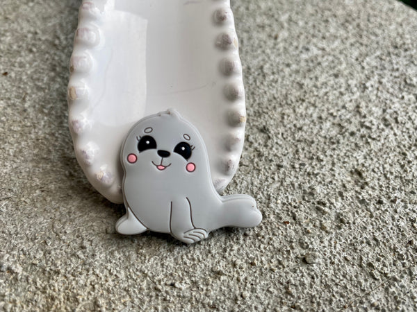 Gray Seal Silicone Focal Bead