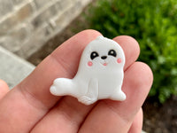 White Seal Silicone Focal Bead